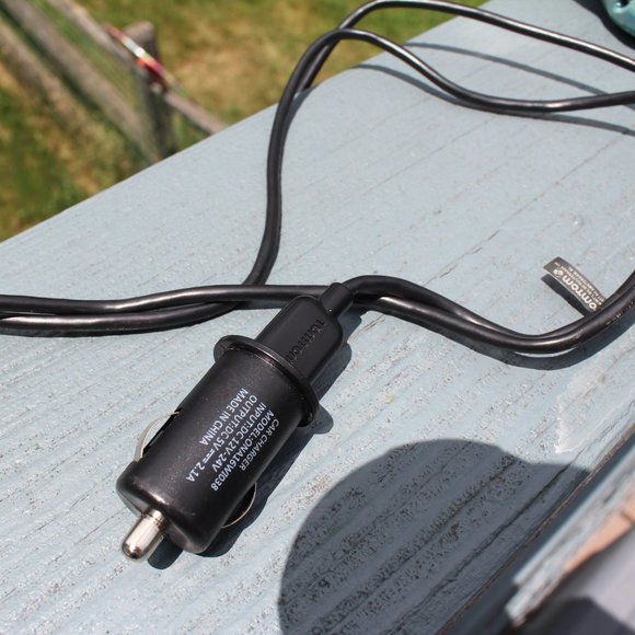 Tomtom GPS - Picture 3 of 3